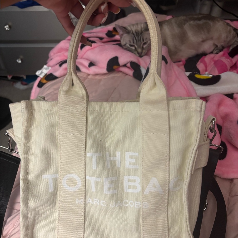 Marc Jacobs Beige Tote Bag